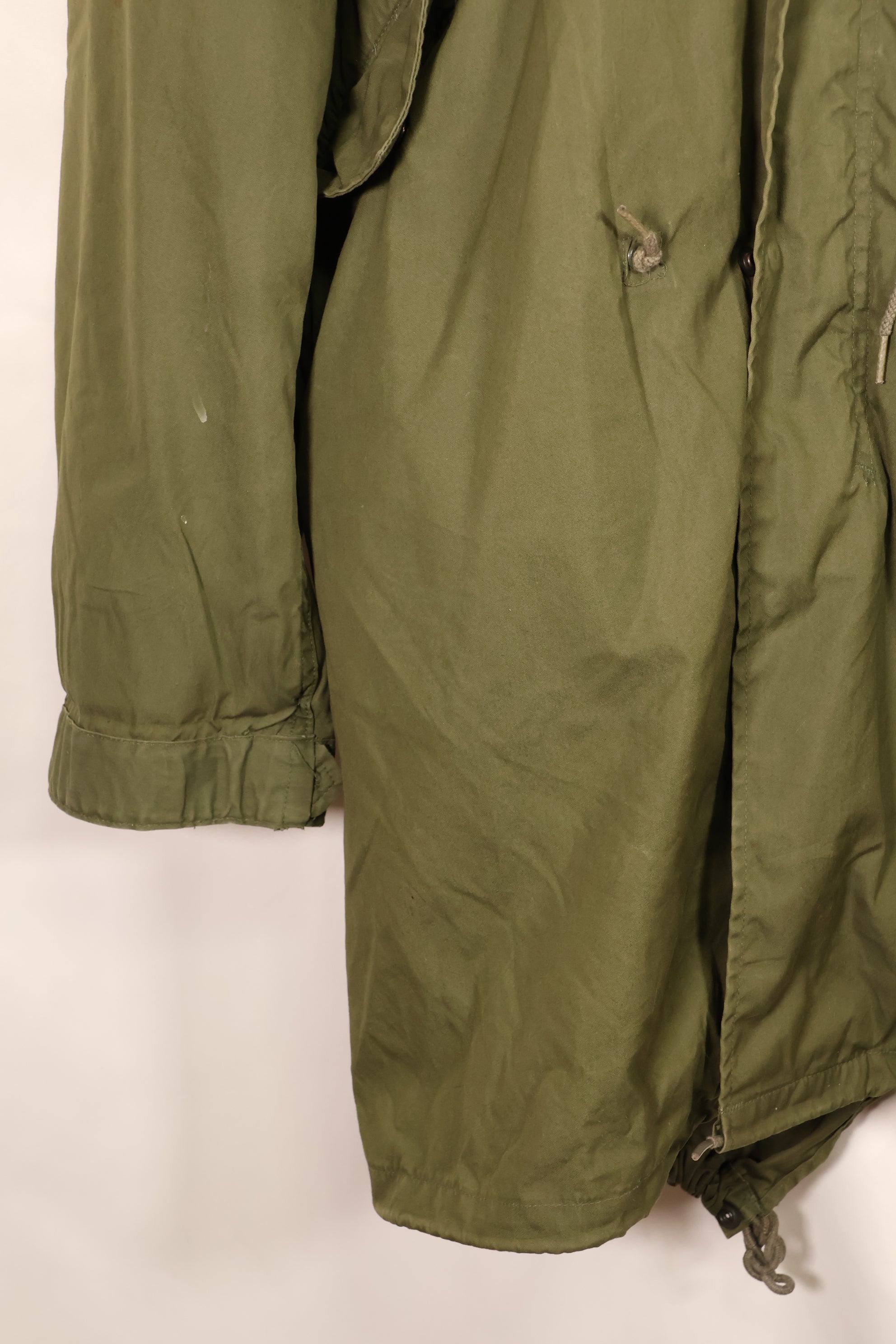 สัญญาปี 1985 และ 1973 – XS – กองทัพสหรัฐฯ – M65 Field Parka – รวมหลายรุ่นต่างกัน – มือสอง