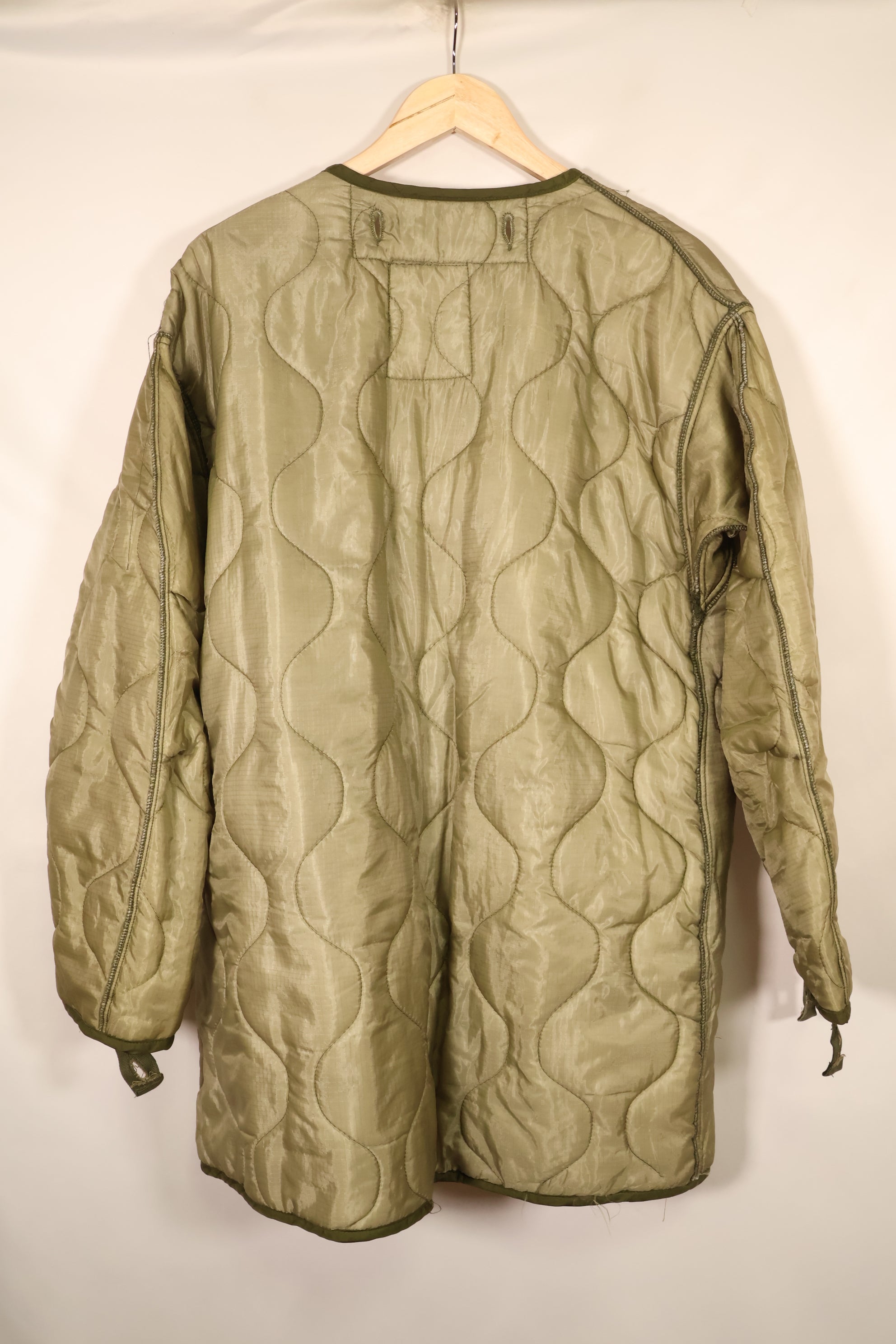 สัญญาปี 1985 และ 1973 – XS – กองทัพสหรัฐฯ – M65 Field Parka – รวมหลายรุ่นต่างกัน – มือสอง