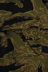 1960s Gold Tiger Tiger Stripe shirt, A-L Asian cut, good condition, used.