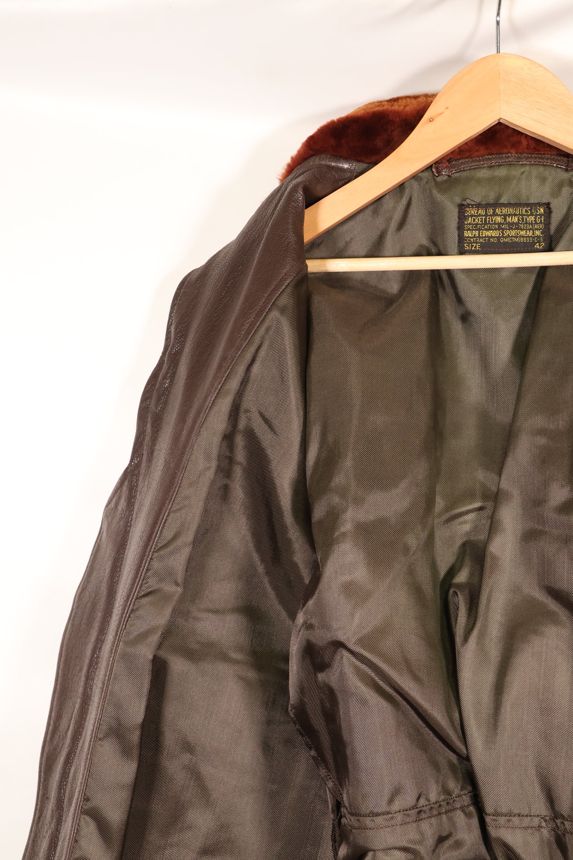 ล็อตต้นยุค 1960 ขนาด 42 G-1 โซนอินเตอร์มีเดียท แจ็คเก็ตบิน มือสอง