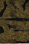 1960s Gold Tiger Tiger Stripe shirt, A-L Asian cut, good condition, used.