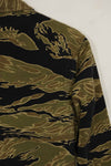 1960s Gold Tiger Tiger Stripe shirt, A-L Asian cut, good condition, used.