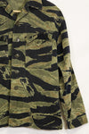 1960s Fat Tiger Tiger Stripe Shirt Asian Cut Used