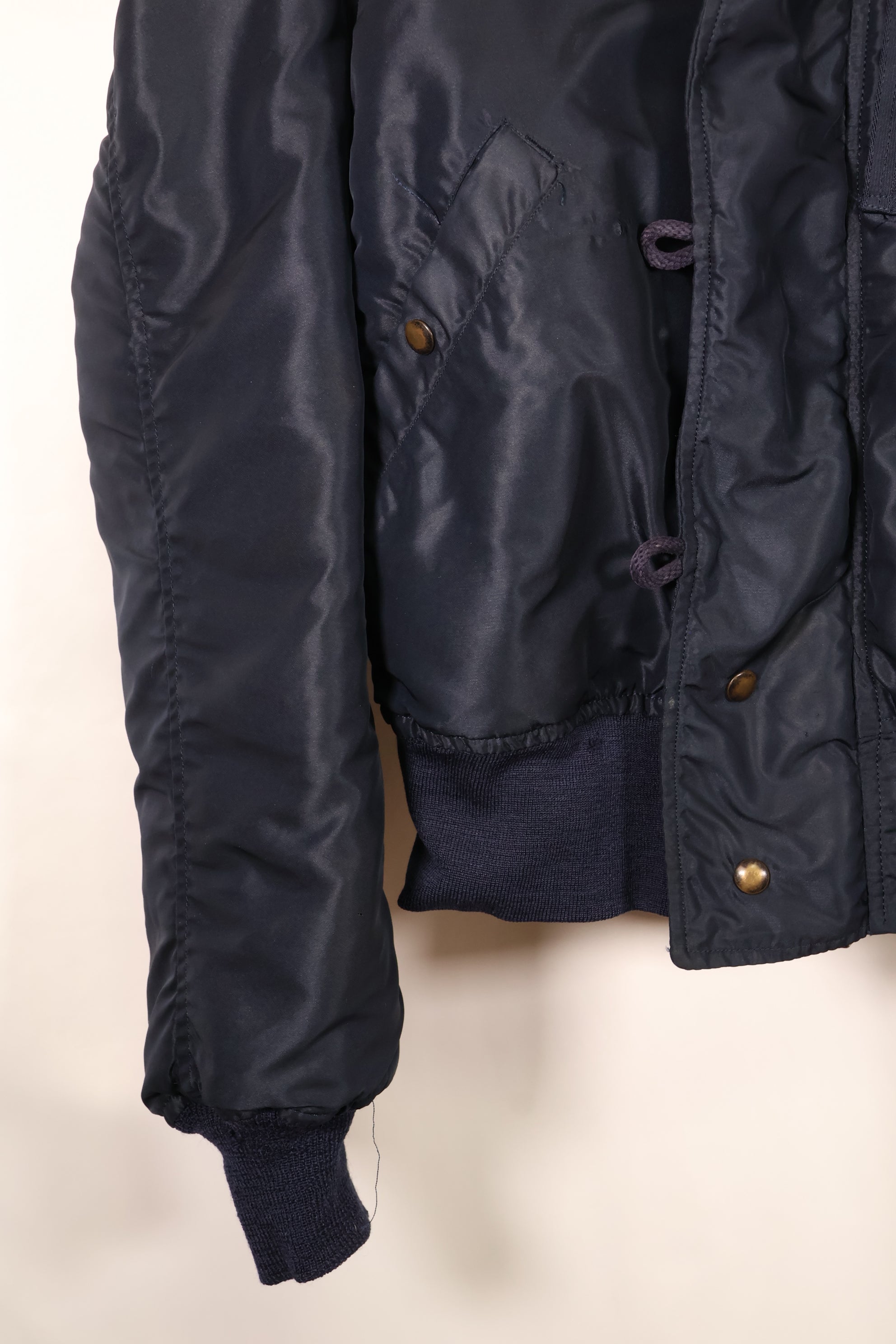 ทศวรรษ 1950, ขนาด MEDIUM, กองทัพอากาศสหรัฐอเมริกา (USAF), แจ็กเก็ตบิน N2-A, สภาพดี, มือสอง