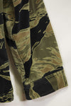 1960s Fat Tiger Tiger Stripe Shirt Asian Cut Used