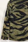 1960s Fat Tiger Tiger Stripe Shirt Asian Cut Used