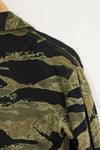 1960s Fat Tiger Tiger Stripe Shirt Asian Cut Used