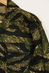 1960s Deadstock Okinawa Tiger Tiger Stripe Shirt Asian Cut