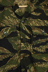 1960s Deadstock Okinawa Tiger Tiger Stripe Shirt Asian Cut