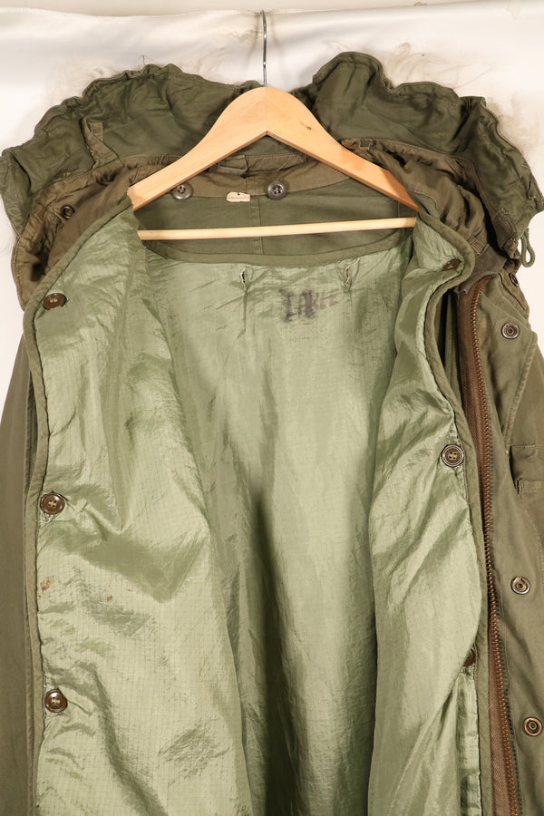 ช่วงปลายทศวรรษ 1940 ขนาด L กองทัพสหรัฐฯ M-48 เสื้อฮู้ดสนาม มีรอยซ่อมแซม เสื้อผ้าจากภาพยนตร์ สินค้ามือสอง