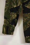 1960s Deadstock Okinawa Tiger Tiger Stripe Shirt Asian Cut
