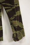 1960s Classic Pattern Tiger Stripe Shirt Asian Cut Used