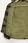 1960s Classic Pattern Tiger Stripe Shirt Asian Cut Used