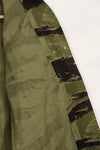 1960s Classic Pattern Tiger Stripe Shirt Asian Cut Used