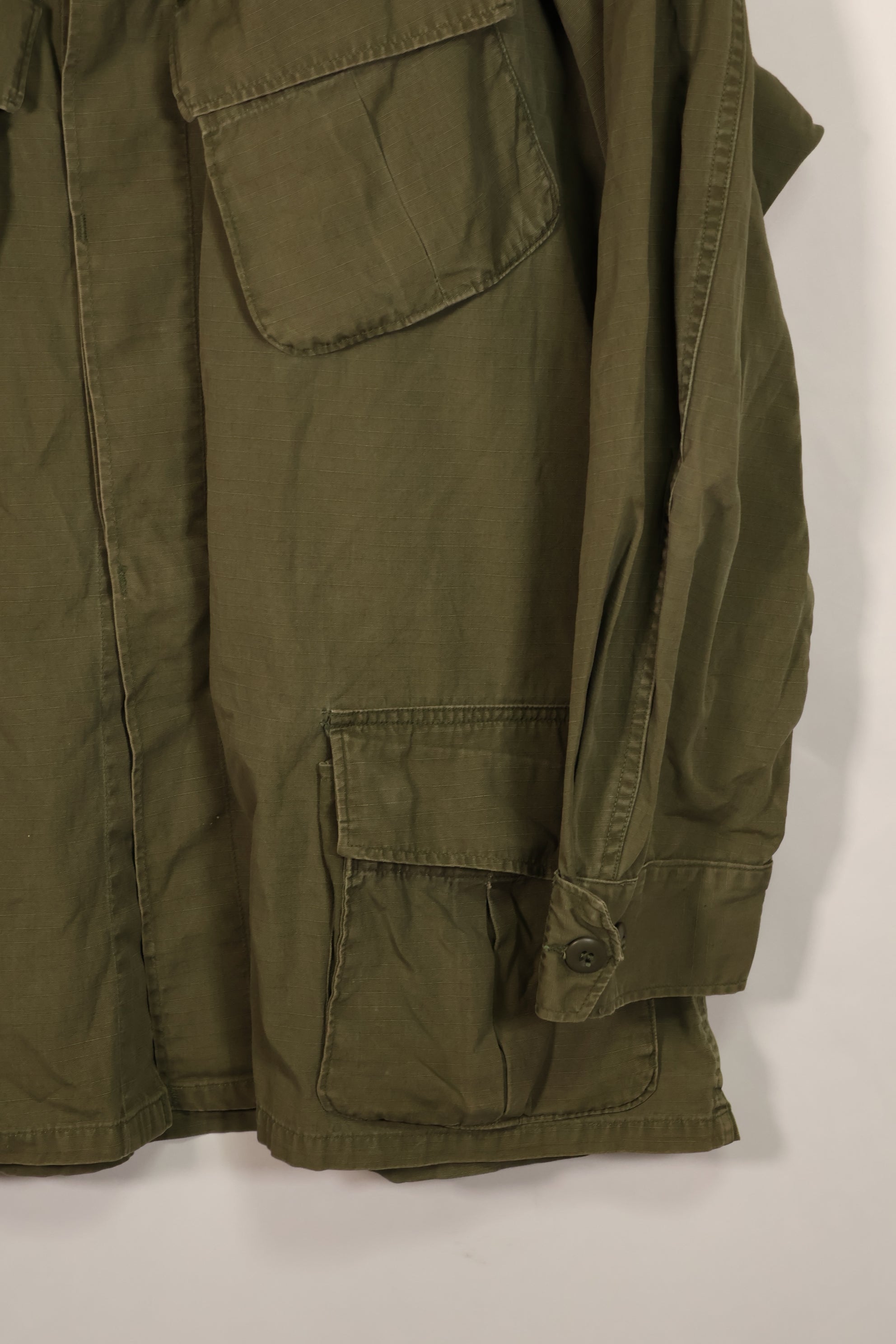 実物　1969年製　4th Model ジャングルファティーグ　ジャケット　X-L-R 大きめサイズ　中古品