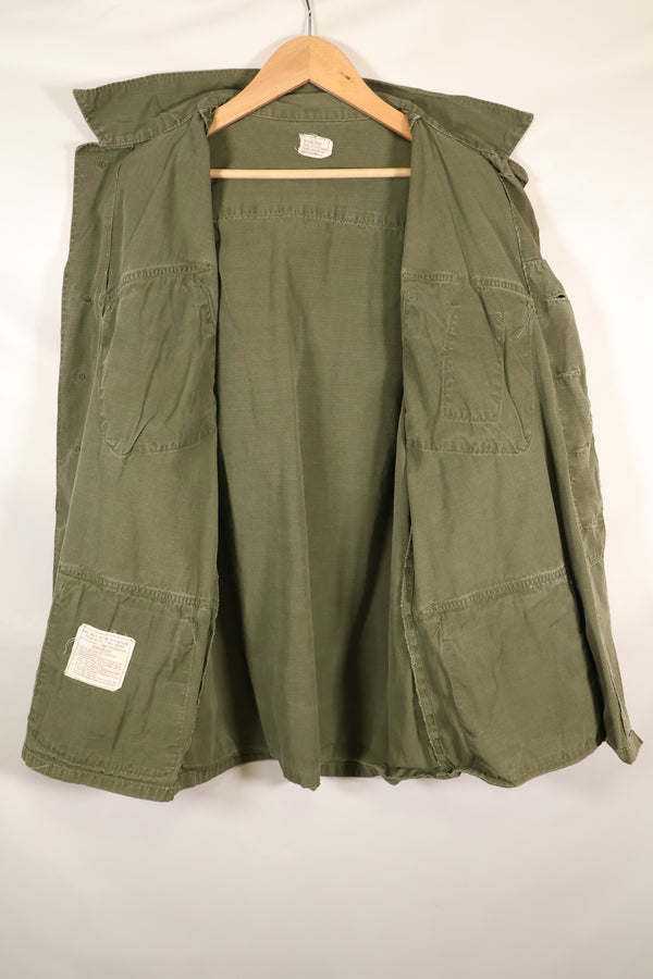 สัญญาปี 1970 M-S รุ่นที่ 4 เสื้อแจ็คเก็ตพรางป่าจังกเกิล มีสีซีด สินค้ามือสอง