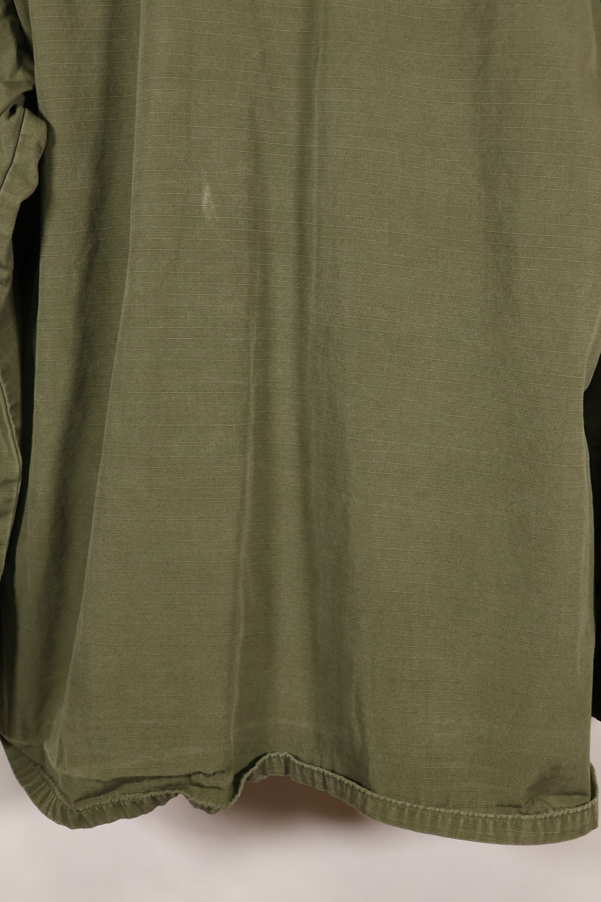 สัญญาปี 1970 M-S รุ่นที่ 4 เสื้อแจ็คเก็ตพรางป่าจังกเกิล มีสีซีด สินค้ามือสอง