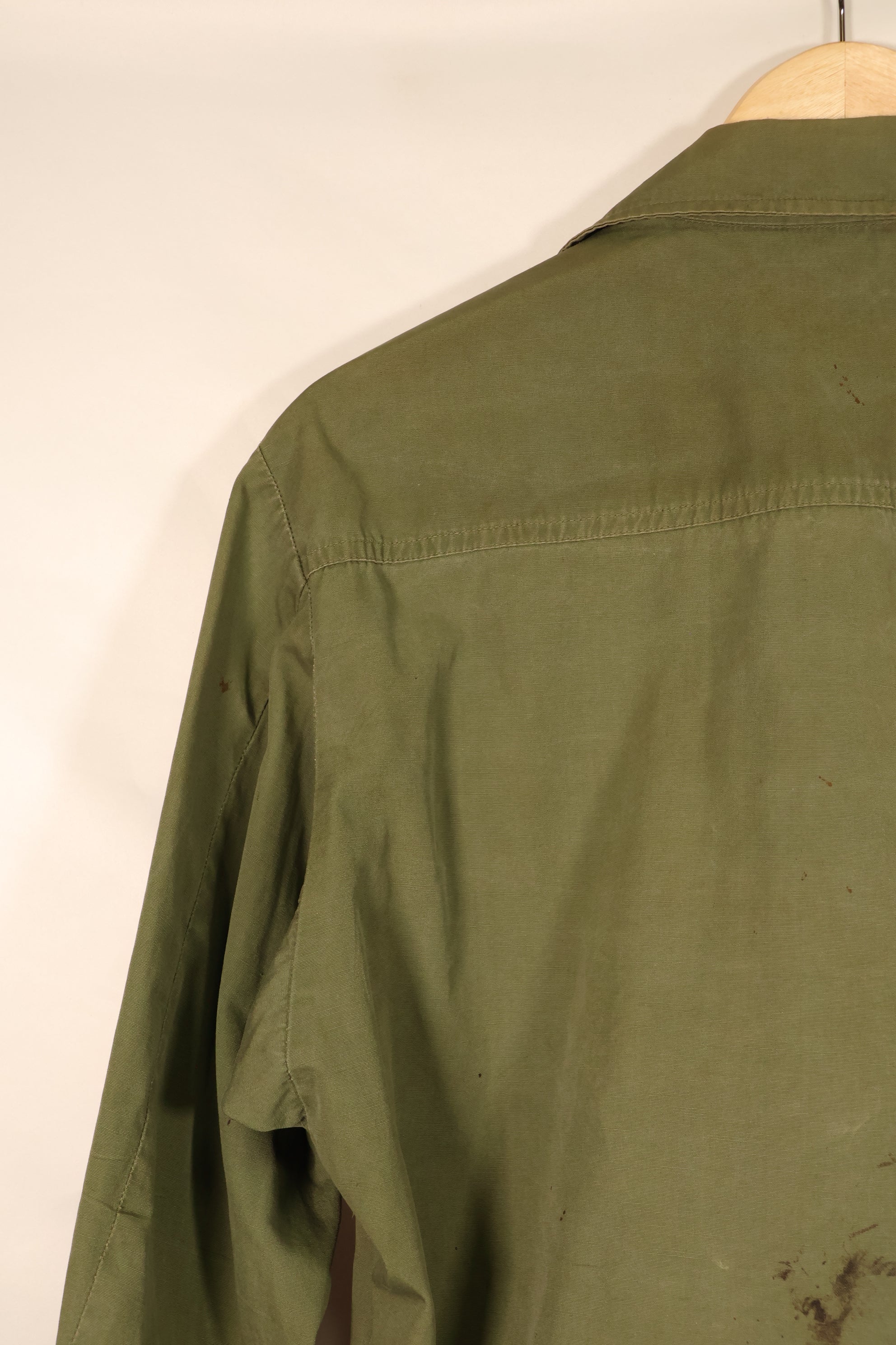 1967 Contract, S-S, 3rd Model Jungle Fatigue Jacket, 25th Infantry Division Patch, Used