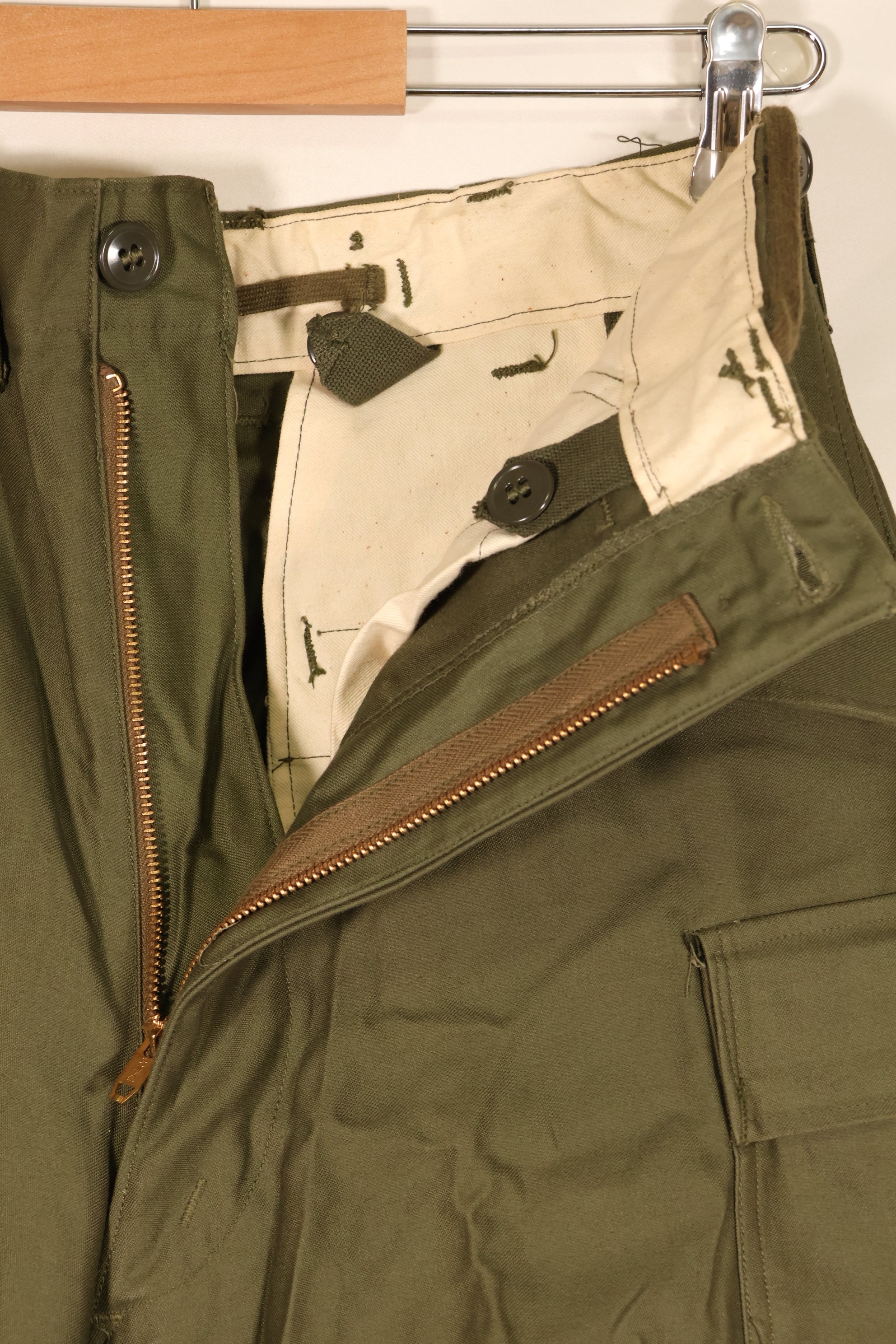 1957年契約　アメリカ軍　M-1951　フィールドパンツ　M-58　パンツ　状態良い　中古品