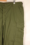 1967    สินค้าใหม่จากคลัง    X-L-R    กางเกงทหารแบบ Jungle Fatigue รุ่นที่ 3    ไม่มีรอยขาด    สภาพดี