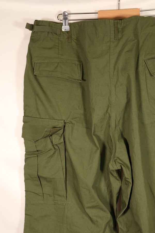 1967    สินค้าใหม่จากคลัง    X-L-R    กางเกงทหารแบบ Jungle Fatigue รุ่นที่ 3    ไม่มีรอยขาด    สภาพดี