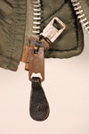 เสื้อแจ็คเก็ตบิน MA-1 ตามสัญญาปี 1970 ขนาดใหญ่ ของกองทัพอากาศสหรัฐอเมริกา (USAF) พร้อมตราติดต้นฉบับ เป็นของมือสอง