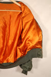 สัญญาปี 1960, ขนาด MEDIUM, กองทัพอากาศสหรัฐอเมริกา (USAF), แจ็กเก็ตบิน L-2B, พร้อมตราติดตัวต้นฉบับ, มือสอง