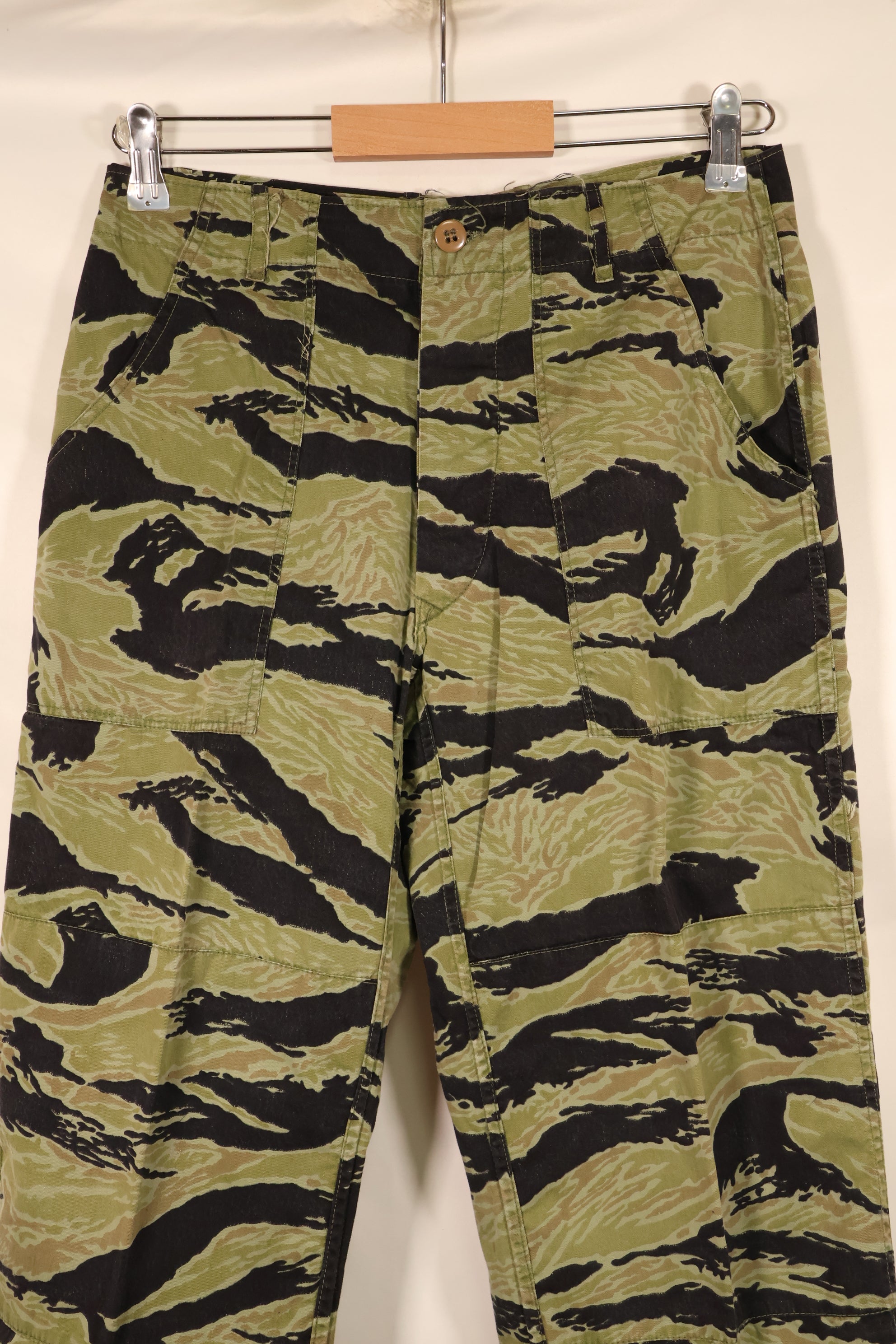 1970, Estimated Size S–M, U.S. Navy Military Advisory Group, Advisor, VNMC 4th Tiger Stripe Set, Used