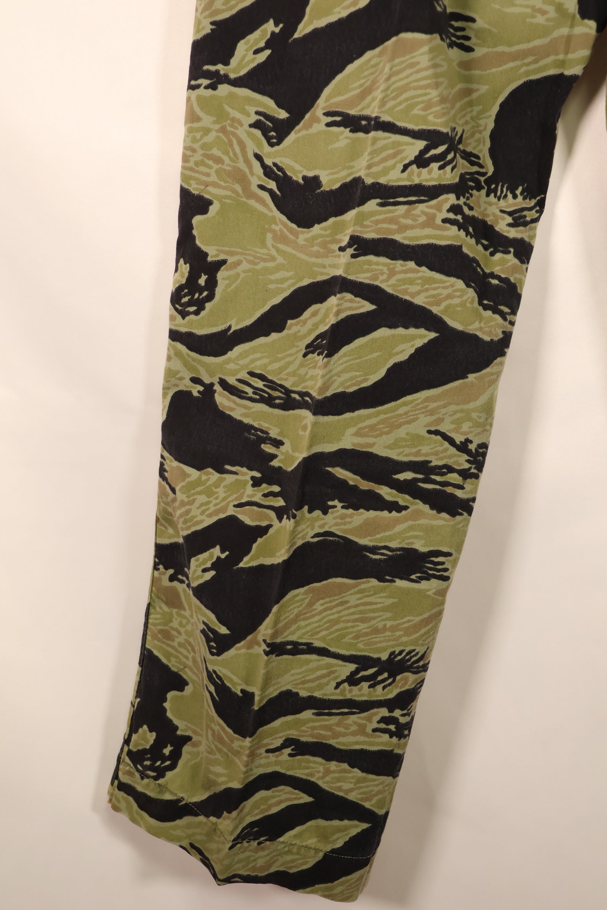 1970, Estimated Size S–M, U.S. Navy Military Advisory Group, Advisor, VNMC 4th Tiger Stripe Set, Used