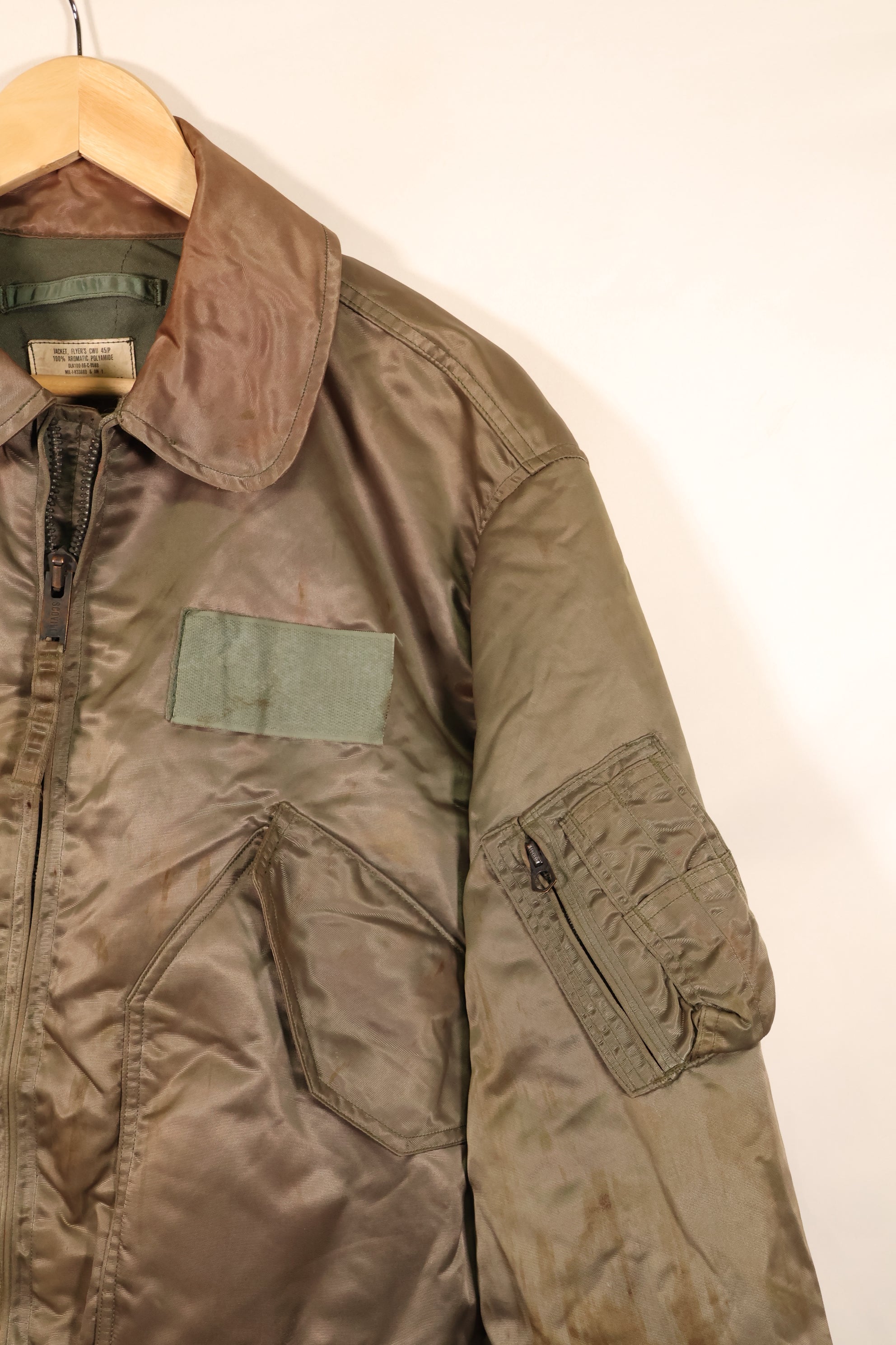 สัญญาปี 1986, ขนาด MEDIUM, กองทัพเรือสหรัฐฯ, CWU-45P, เขตกลาง, แจ็กเก็ตบิน, มือสอง