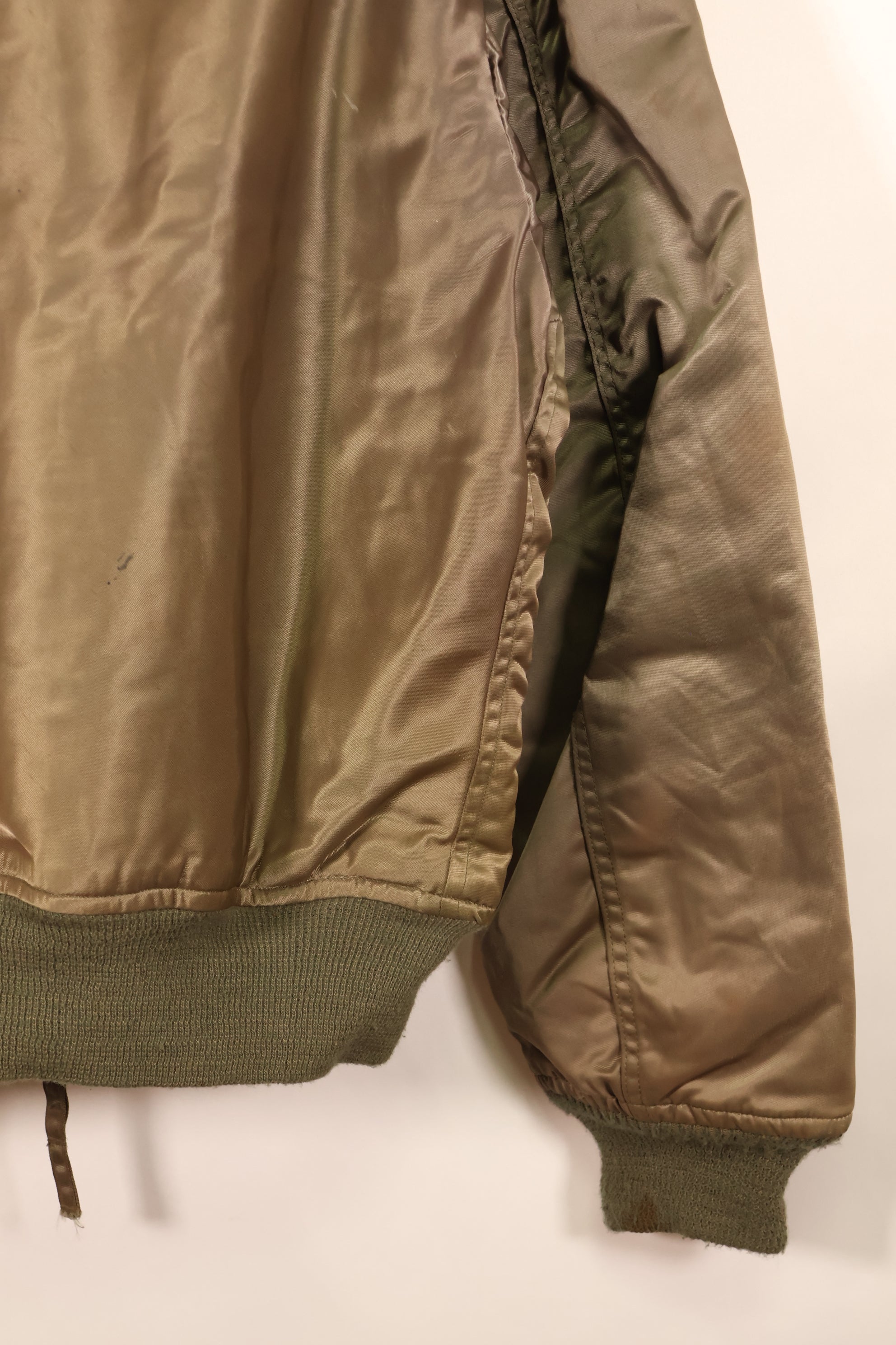 สัญญาปี 1986, ขนาด MEDIUM, กองทัพเรือสหรัฐฯ, CWU-45P, เขตกลาง, แจ็กเก็ตบิน, มือสอง