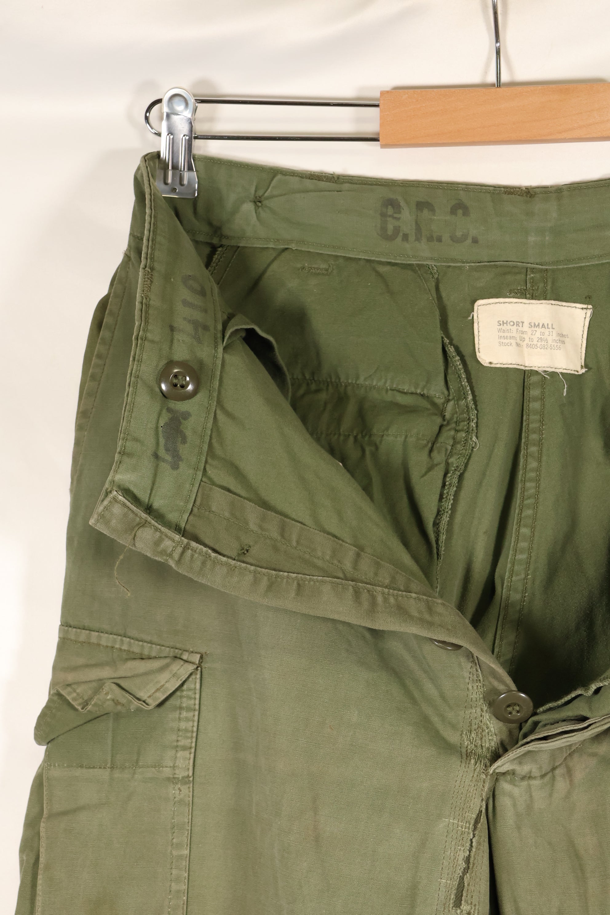 สัญญาปี 1964 S-S รุ่นแรก กางเกงจัมโบ้พรางหนัง เสื้อผ้าจากบริษัทภาพยนตร์ สีซีด สินค้ามือสอง