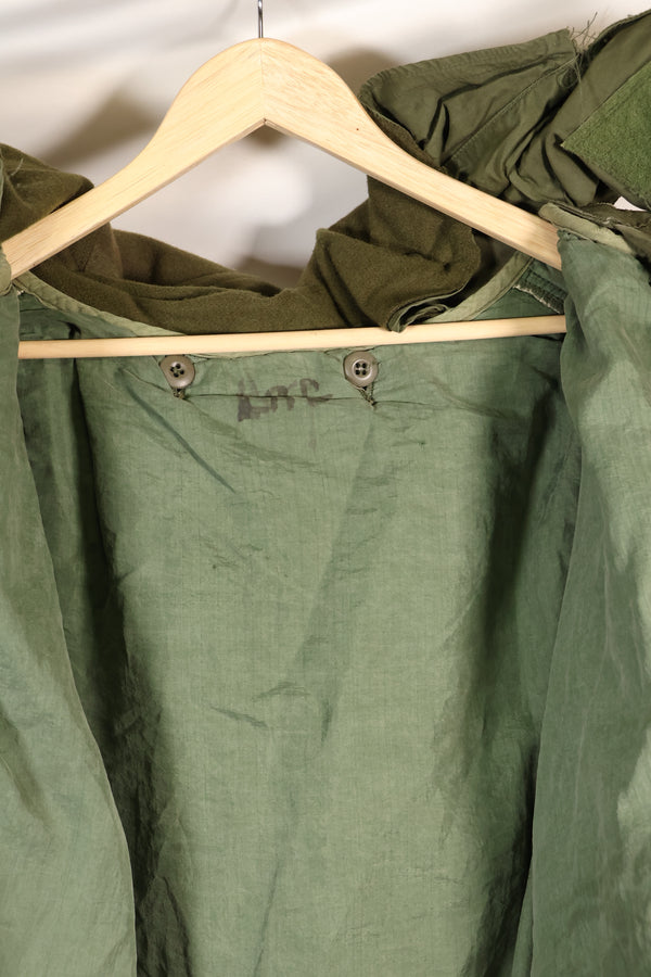 ชุดเสื้อฮู้ด LARGE M65 สไตล์ผสมยุคต่าง ๆ พร้อมซับใน M51 มือสอง สภาพ B