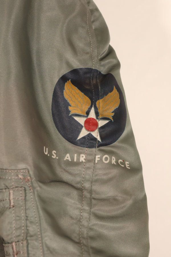 แจ็กเก็ตบิน N2-B ขนาด EX-LARGE ของกองทัพอากาศสหรัฐฯ (USAF) จากทศวรรษ 1950 – สภาพดี – มือสอง