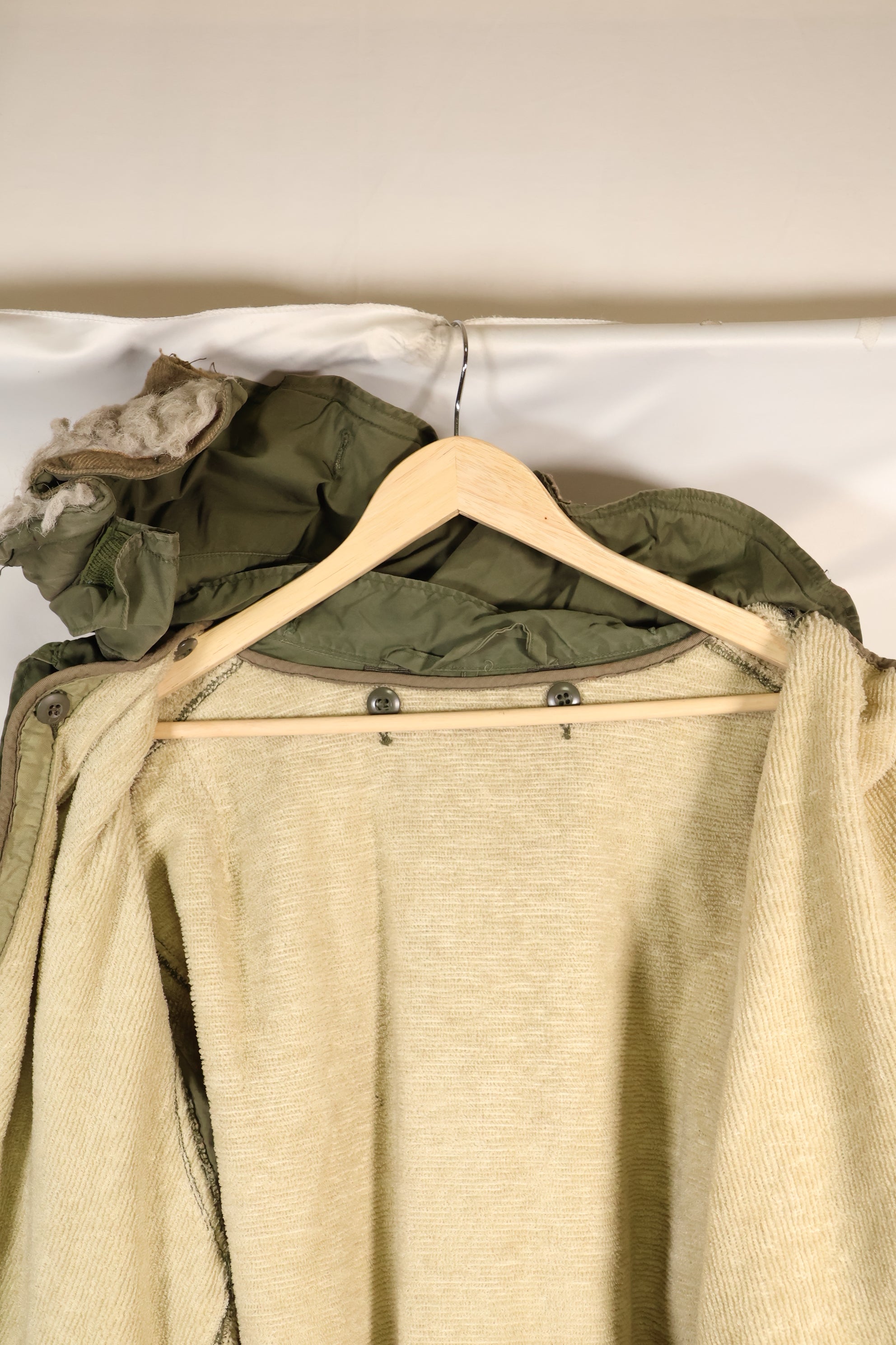 ยุคผสม สัญญากับเชลล์ปี 1972 S-R M65 เสื้อฮู้ดฟิลด์ ชุด M51 พร้อมซับใน มือสอง E