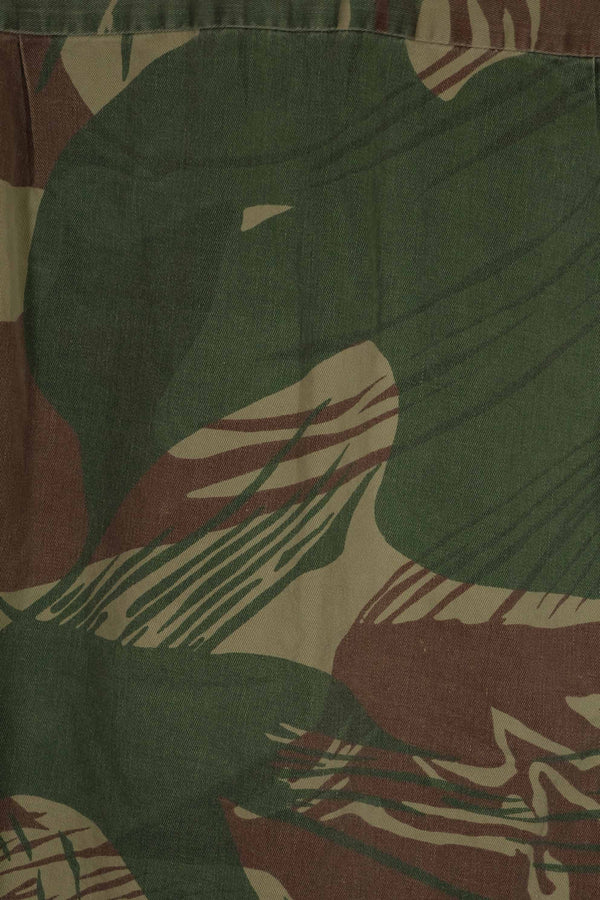เสื้อเชิ้ตลายพรางโรเดเซียนแท้ของกองทัพโรเดเซียน กระดุมหาย มือสอง