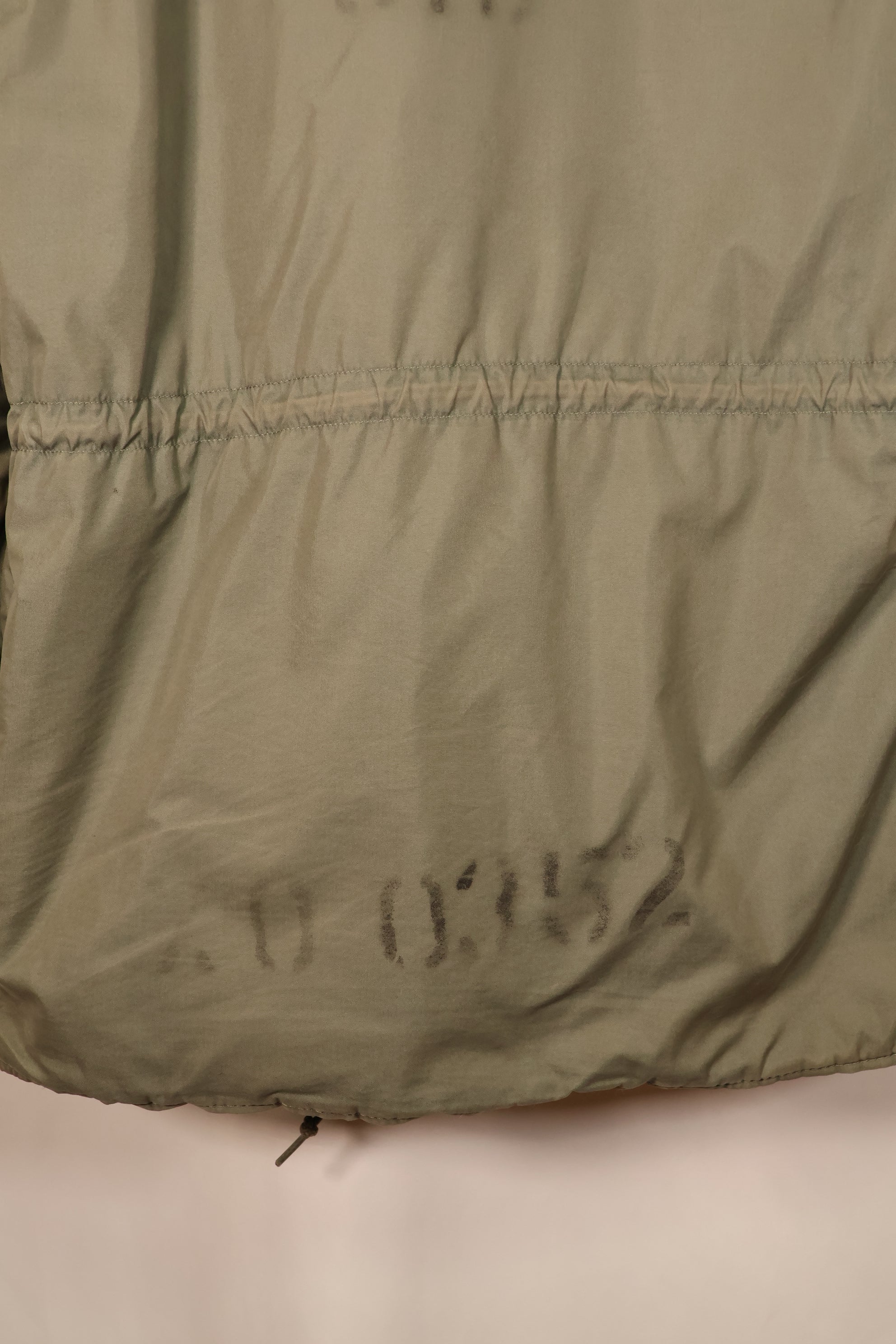 สัญญาปี 1971 – แจ็กเก็ตบิน N3-B ขนาดเล็กของกองทัพอากาศสหรัฐฯ (USAF) – มีลายสแตนซิลด้านหลัง – มือสอง