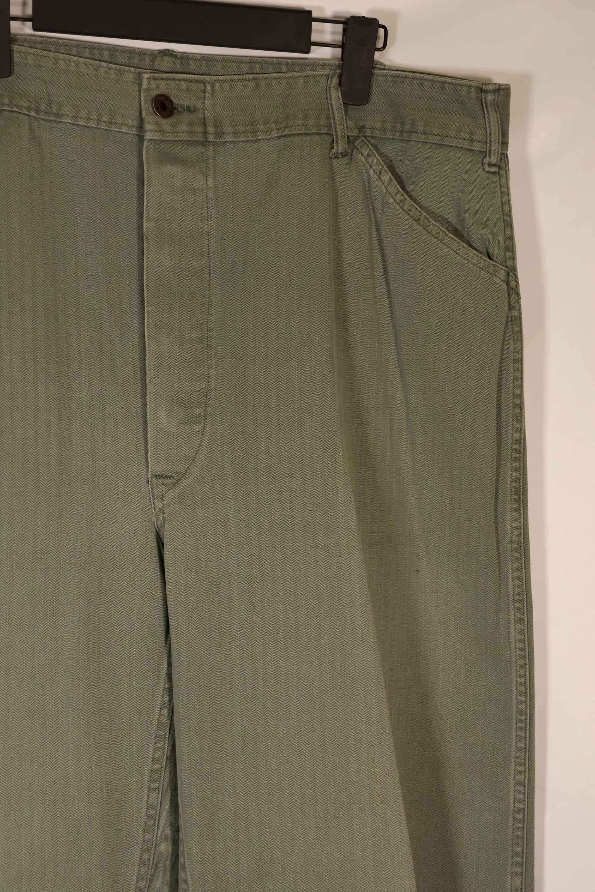 実物　1940年代　アメリカ海兵隊　USMC　M42 HBT ユーティリティパンツ　大きいサイズ　中古品