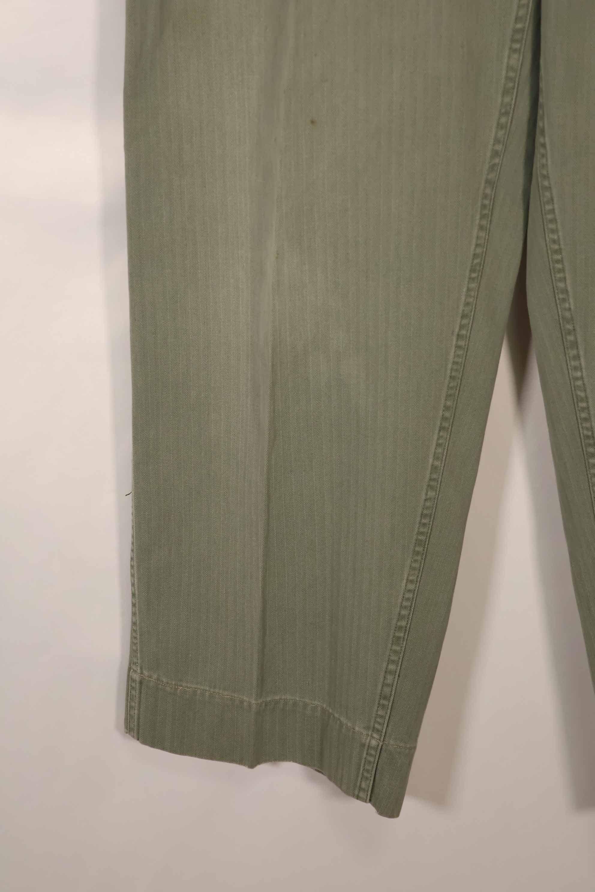 実物　1940年代　アメリカ海兵隊　USMC　M42 HBT ユーティリティパンツ　大きいサイズ　中古品