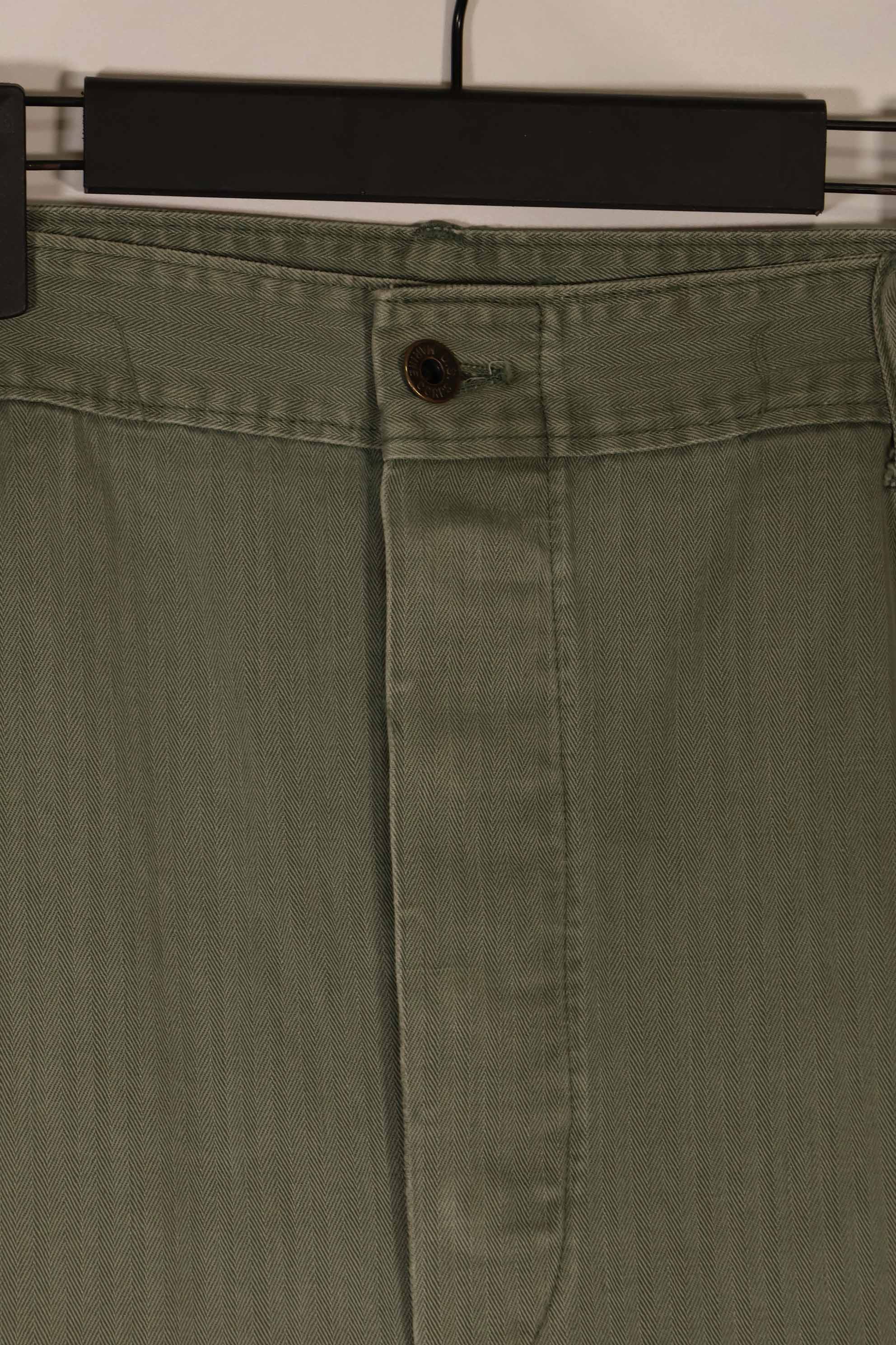 実物　1940年代　アメリカ海兵隊　USMC　M42 HBT ユーティリティパンツ　大きいサイズ　中古品