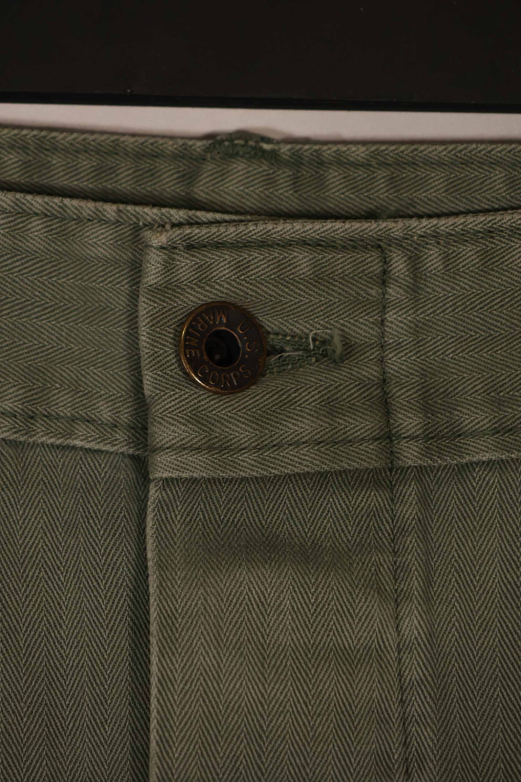 実物　1940年代　アメリカ海兵隊　USMC　M42 HBT ユーティリティパンツ　大きいサイズ　中古品
