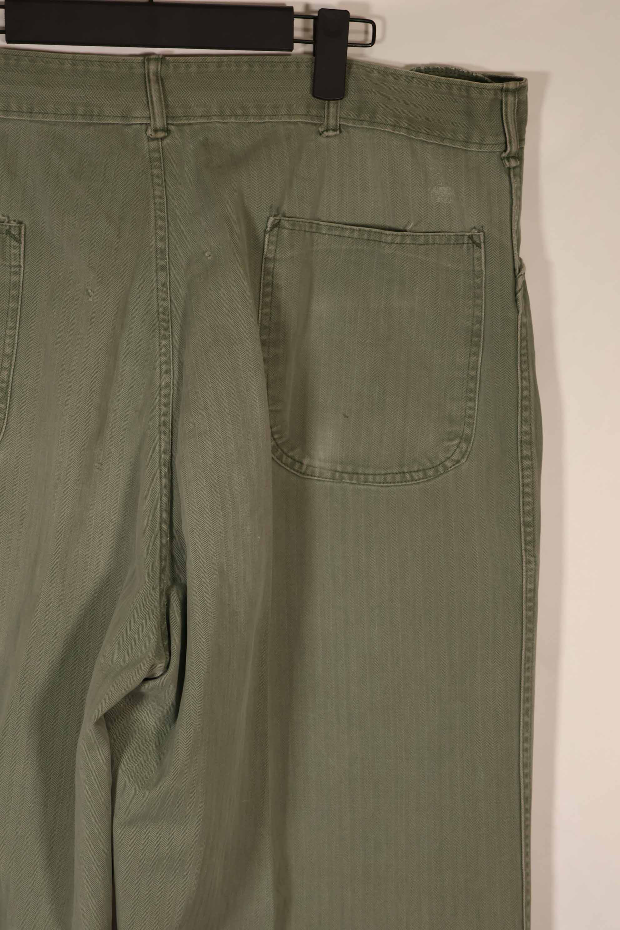 実物　1940年代　アメリカ海兵隊　USMC　M42 HBT ユーティリティパンツ　大きいサイズ　中古品