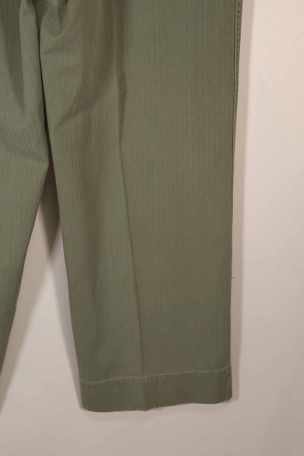 実物　1940年代　アメリカ海兵隊　USMC　M42 HBT ユーティリティパンツ　大きいサイズ　中古品