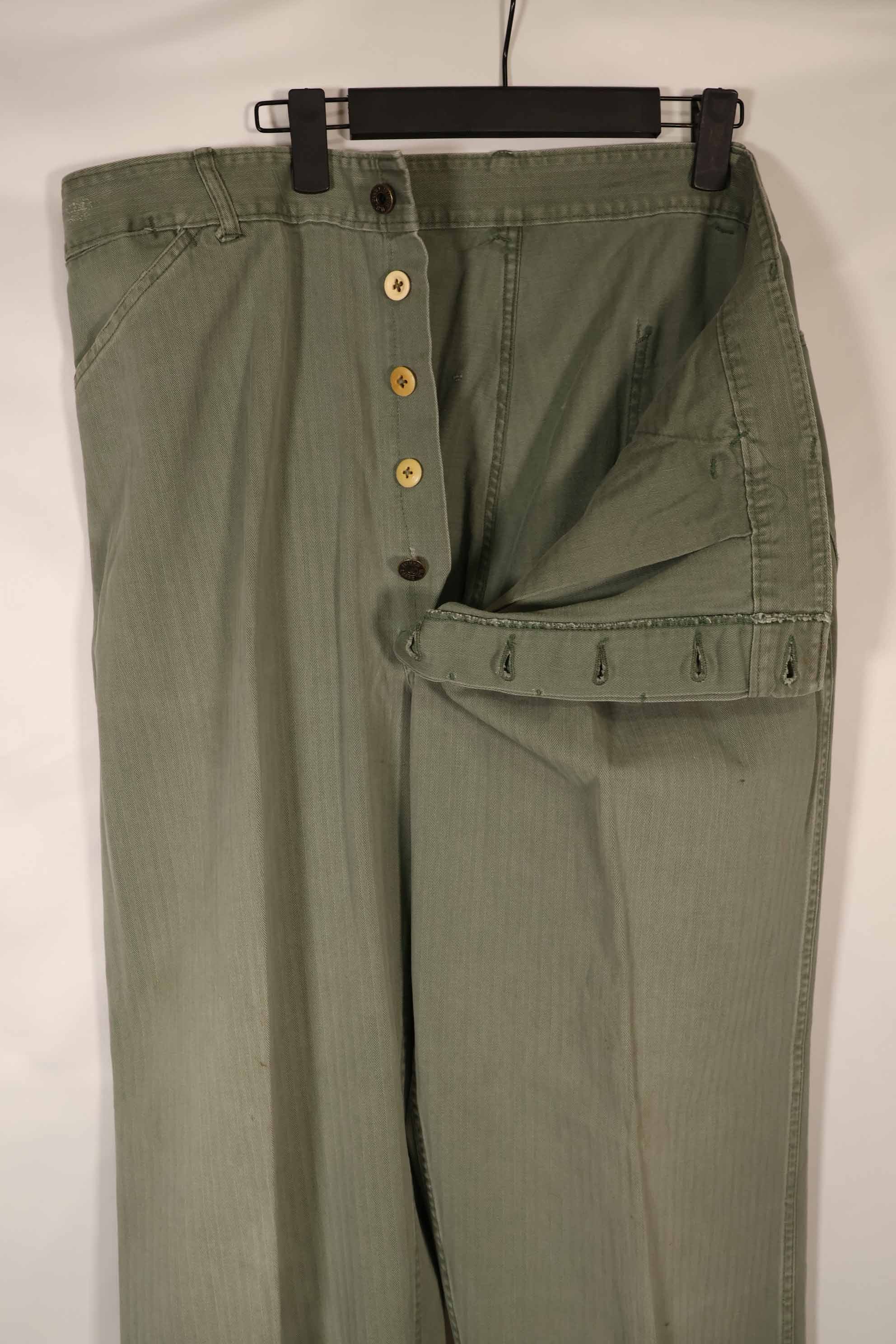 実物　1940年代　アメリカ海兵隊　USMC　M42 HBT ユーティリティパンツ　大きいサイズ　中古品