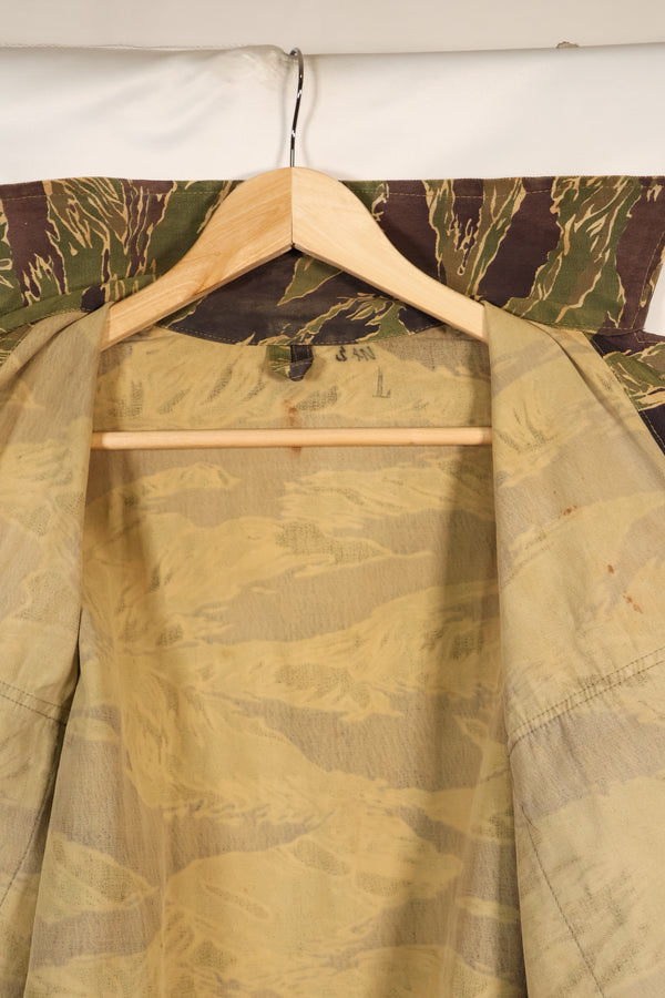 ช่วงกลางทศวรรษ 1960 สไตล์อเมริกันขนาดใหญ่ ลายเสือโอกินาวา เสื้อเชิ้ต ลายเสือ สีซีด สินค้ามือสอง