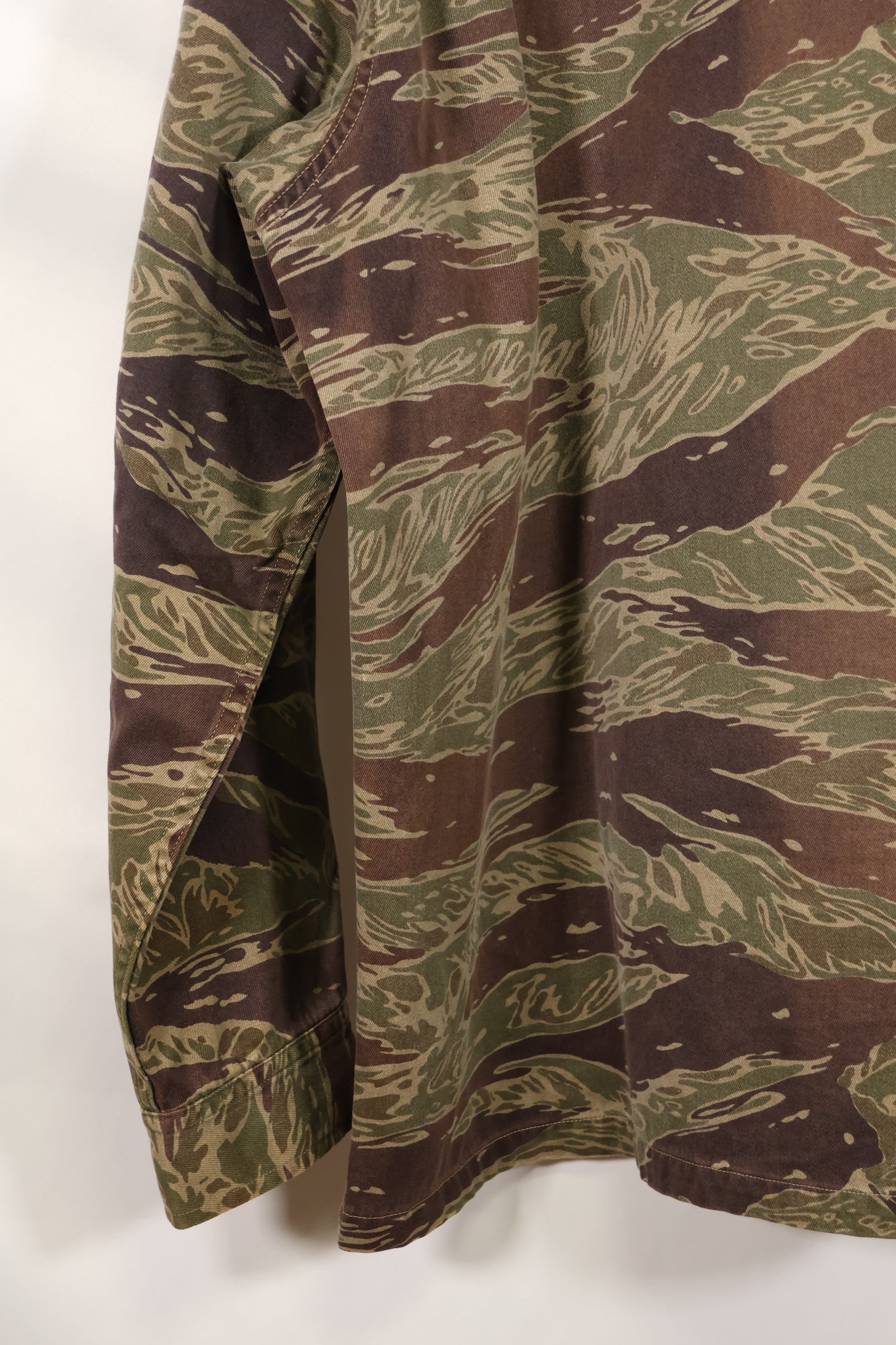 Osaka MASH A-XL silver tiger stripe Asian cut shirt, used, faded.