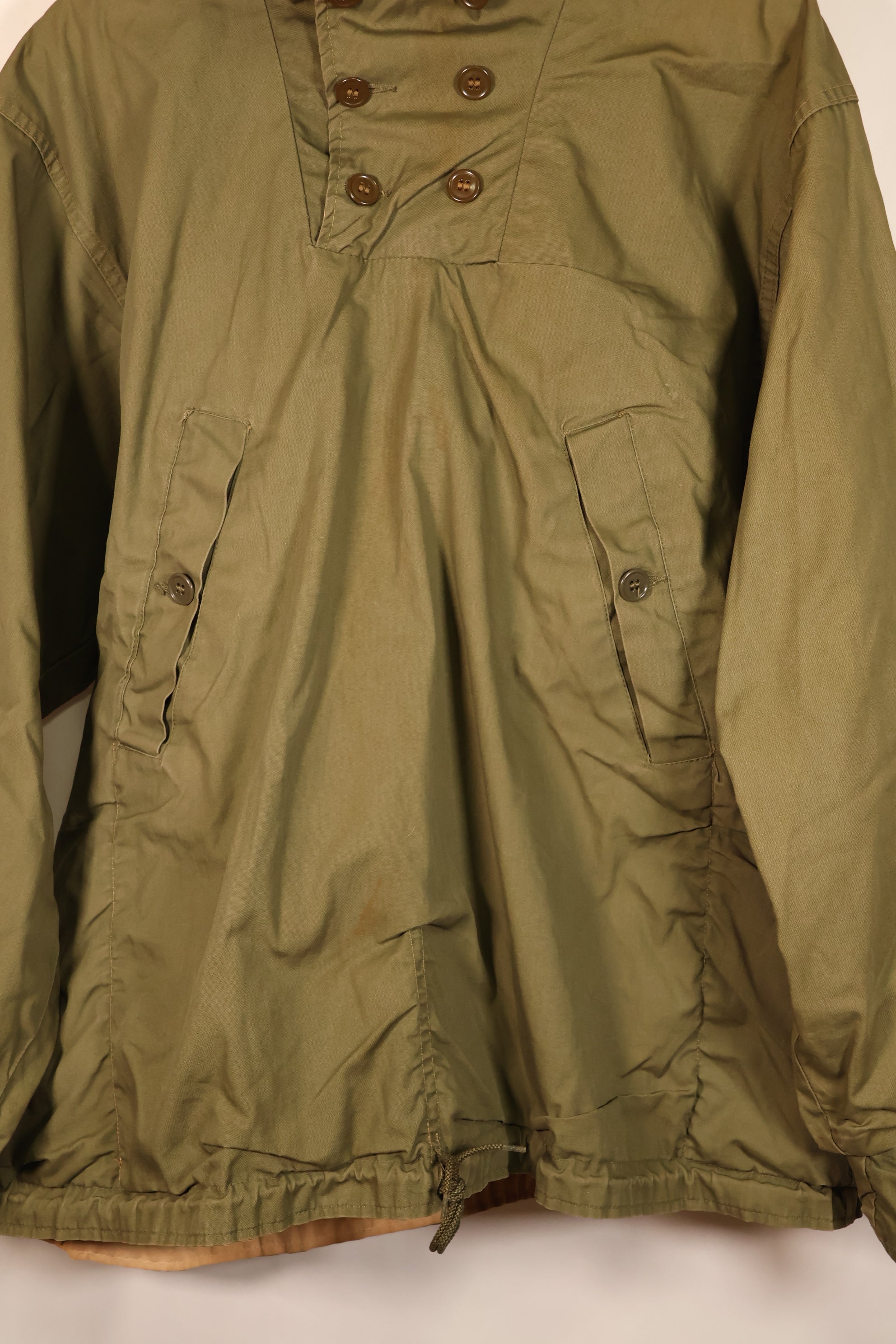 ทศวรรษ 1940, ขนาดประมาณ S–M, กองทัพสหรัฐฯ, เสื้อสกี M-1942, ความยาวสั้นกว่าปกติ, มือสอง