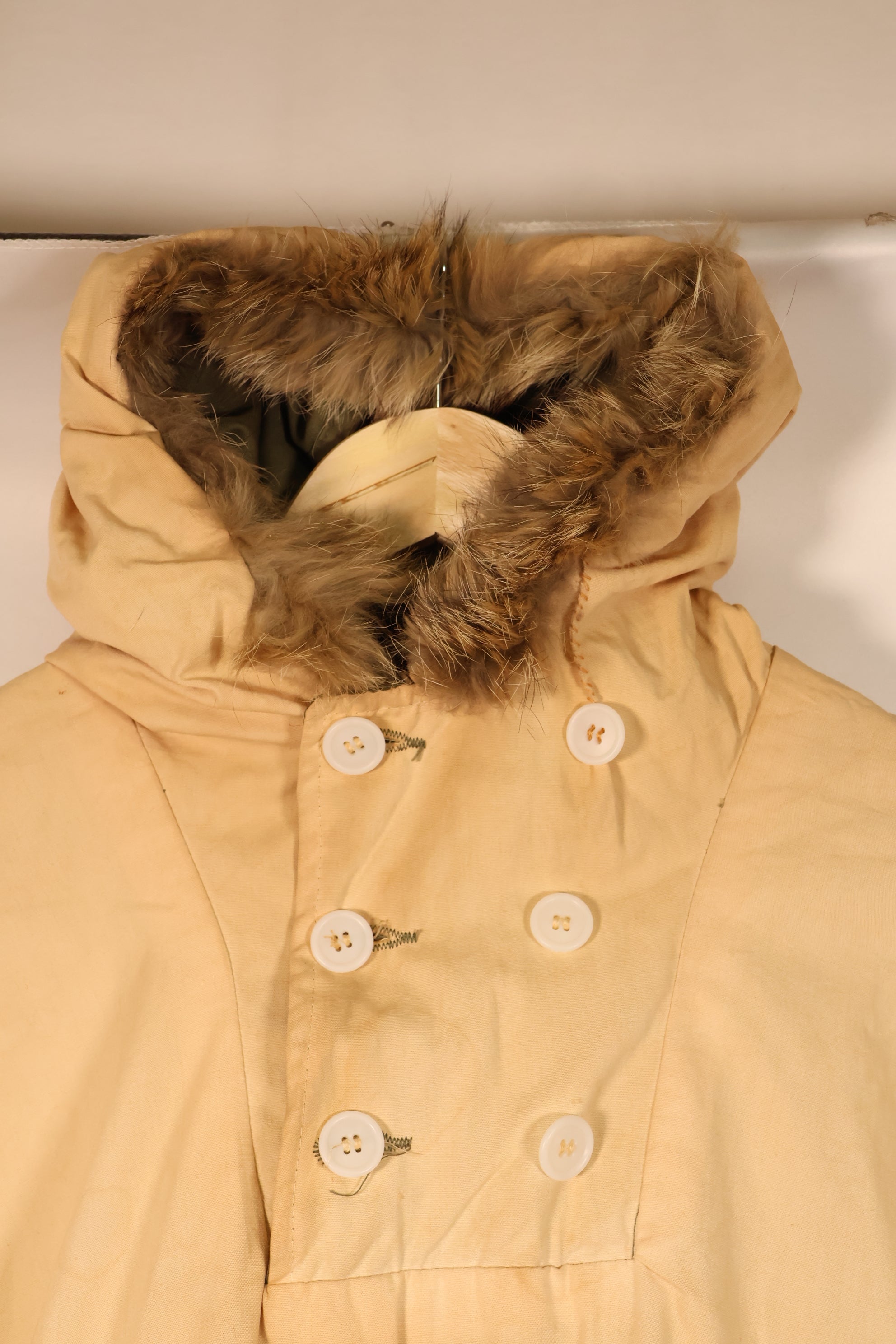 ทศวรรษ 1940, ขนาดประมาณ S–M, กองทัพสหรัฐฯ, เสื้อสกี M-1942, ความยาวสั้นกว่าปกติ, มือสอง