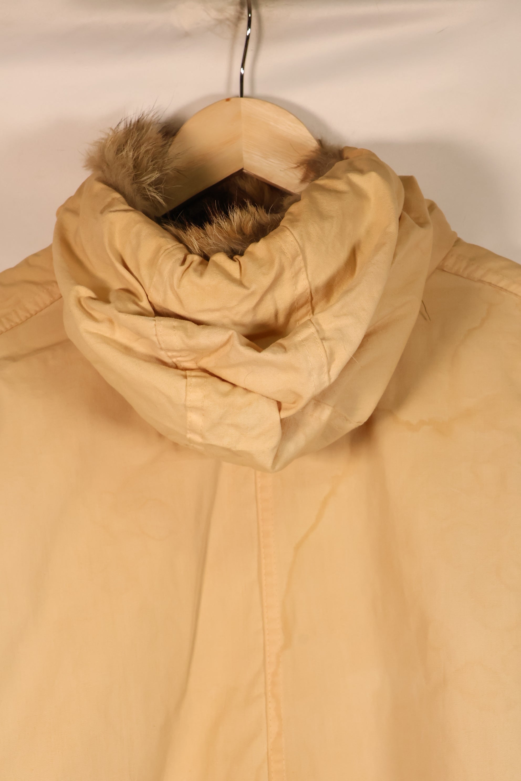 ทศวรรษ 1940, ขนาดประมาณ S–M, กองทัพสหรัฐฯ, เสื้อสกี M-1942, ความยาวสั้นกว่าปกติ, มือสอง