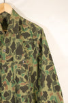 ประมาณทศวรรษ 1970 กองทัพเกาหลี เสื้อเชิ้ตลายพรางฟร็อกสกิน ผลิตในท้องถิ่น วัสดุไนลอน สินค้ามือสอง